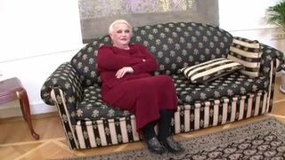 Групповое порно зрелых - секс видео онлайн